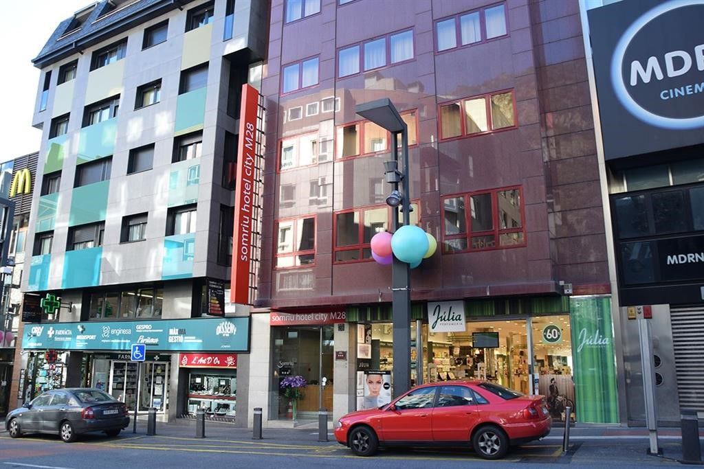 Somriu Hotel City M28 Andorra la Vella Esterno foto